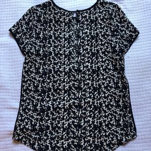 Black and white H&M blouse